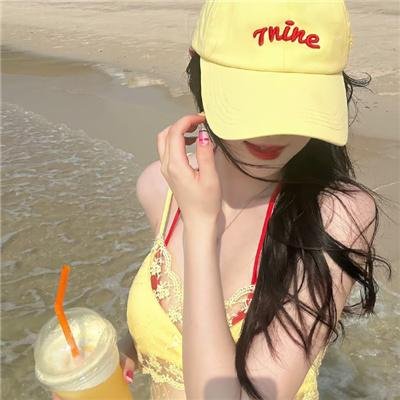 维奥莱特·诺齐埃尔